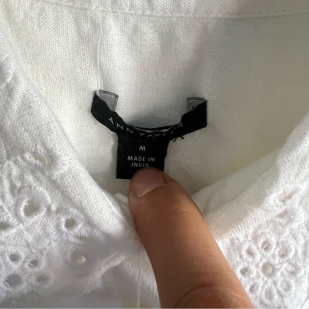 Ann Taylor Elegant White Eyelet Blouse Classic Size M NWT - Picture 8 of 15